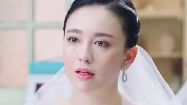 《风光大嫁》宁馨在婚礼上彩礼50万,吓跑老公最终新娘却变成闺蜜