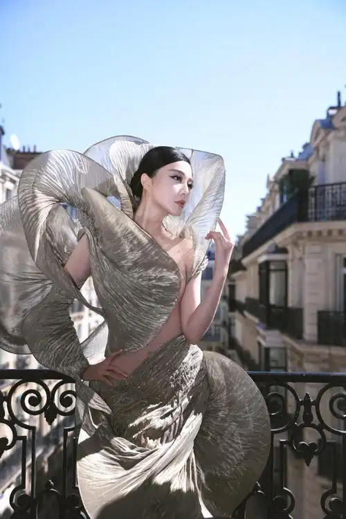 fanbeauty代言人范冰冰