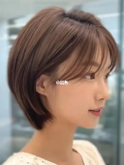 女生超短发分享法式修颜刘海挂耳短发
