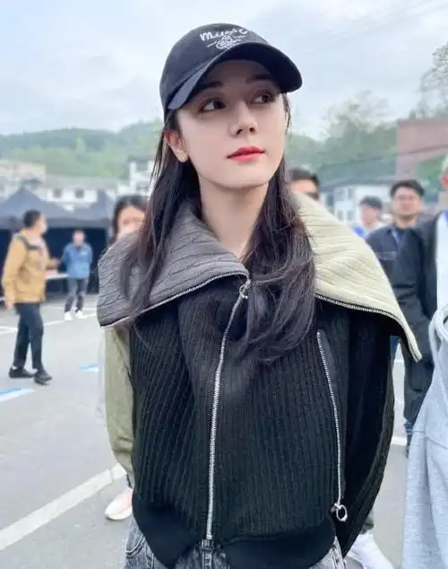 迪丽热巴新戏造型惹议!