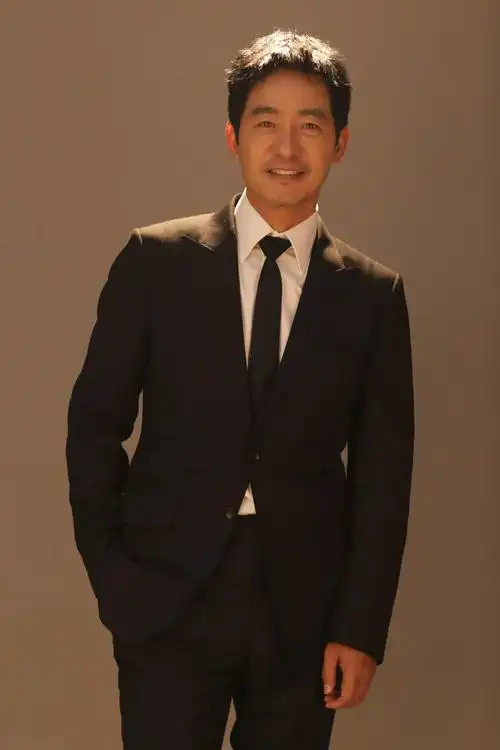 郭晓东:情怀,应该是每个演员心中神圣的金字塔