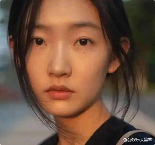 因颜值常年被嘲,如今网友却不让她整容,周依然到底经历了什么?