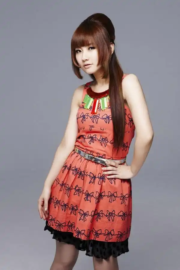 任家萱近照selina早期照片