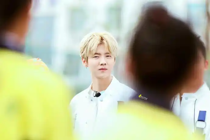 鹿晗奔跑吧兄弟