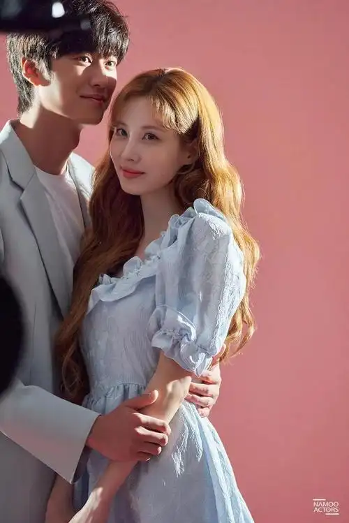 徐贤主演的厄运的恋人更新海报拍摄花絮想一把抱住