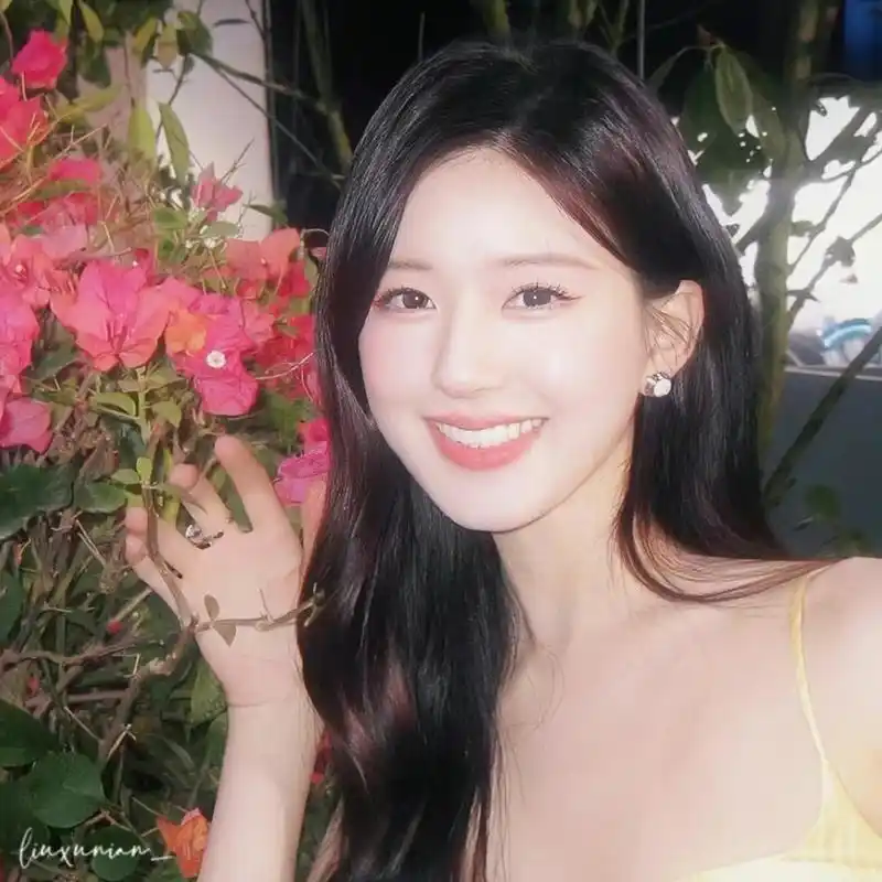 赵露思头像 美死啦