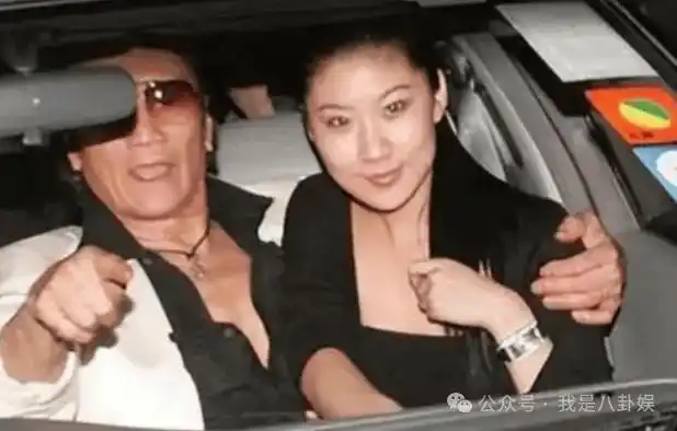 原创当年谢贤爆料当年照片事件传出来后儿媳妇张柏芝回家第一件事