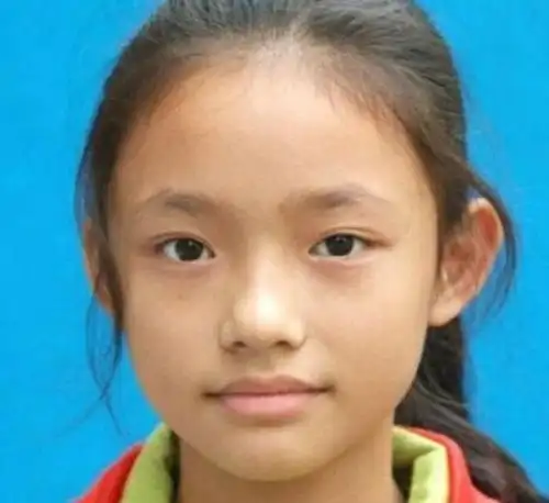 走红前原来她这样 林允旧照黑历史被曝光