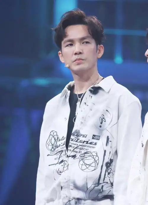 在录综艺的钟汉良