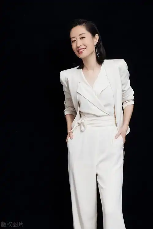 刘敏涛的苦情史,7年丧偶式婚姻因冰淇淋终结,中年叛逆活出自我