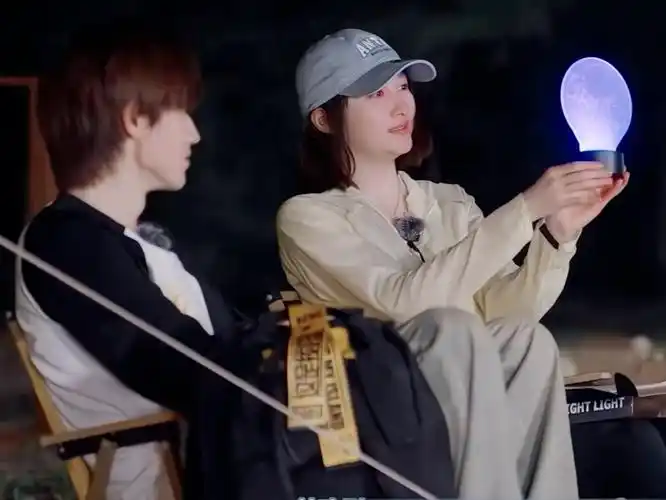 【关晓彤 宋亚轩】这波关轩姐弟上大分