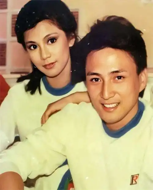 6个孩子3个妈,每年生活费近500万,如今66岁的汤镇业不敢退休