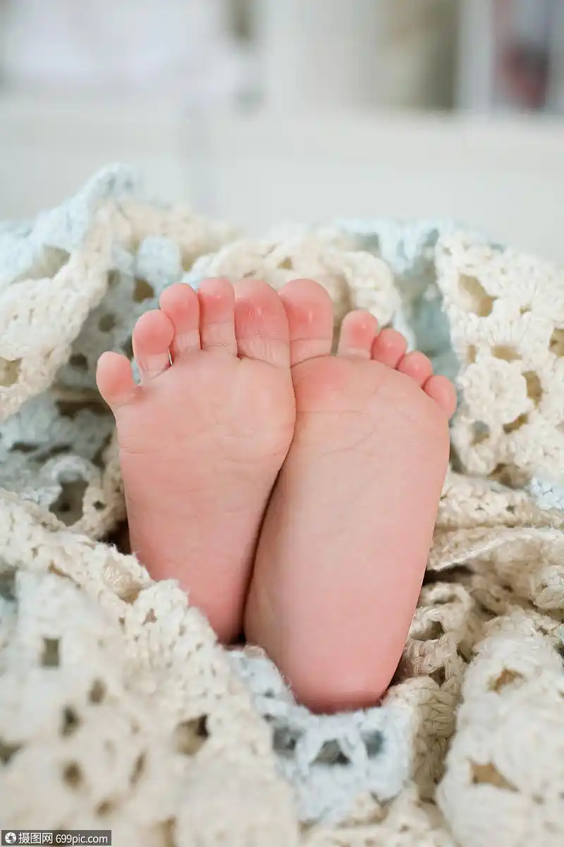 婴儿的小脚