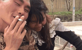 经典gif搞笑图:我的天呐这么大,我都要把持不住了