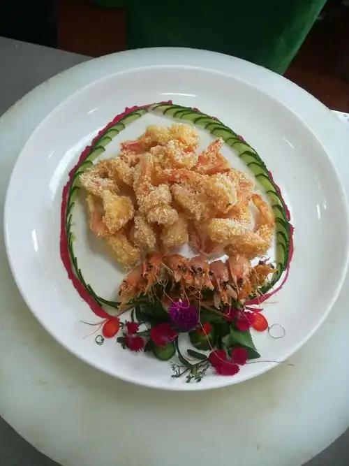 此次比赛厨师互相交流,互相学习,通过对别人的观察,自己对菜式的创新