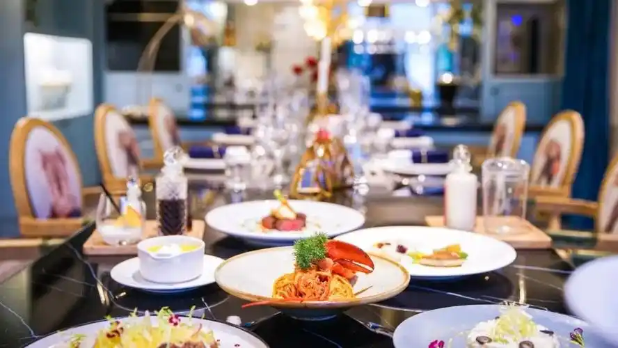 法式烛光晚宴168元抢456元f森系法餐厅2人星空露台高端法餐