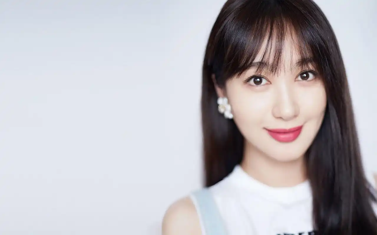 李菲儿性感写真高清电脑桌面壁纸