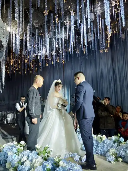 乔晶晶岳岭结婚典礼!