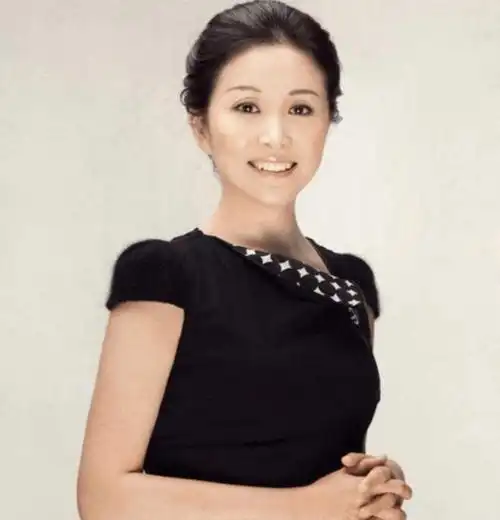 回顾黄菡:7年前从《非诚勿扰》离开,如今荧屏再露脸却判若两人|孟非