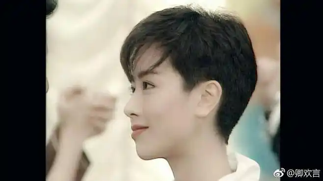 短发袁洁莹算不算顶级帅哥