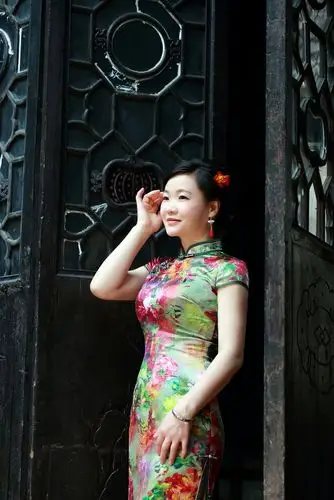 【旗袍人像摄影】金楼倩影