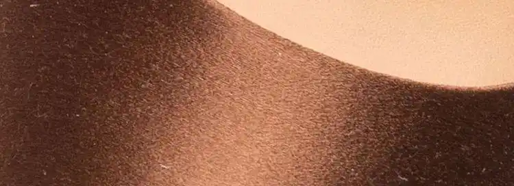 咖啡色是什么色系颜色