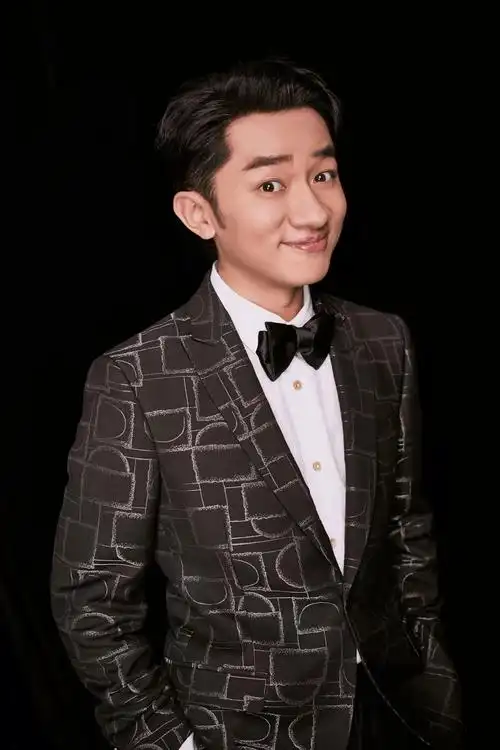 内定?乐易玲否认因钟嘉欣与王祖蓝不和:大家达成共识才会投票_因为_邓