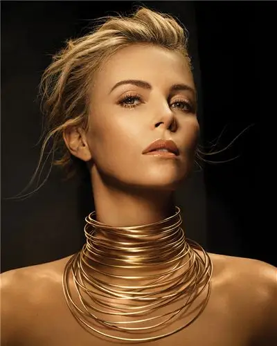 dior迪奥真我香水系列代言人查理兹·塞隆(charlize theron)