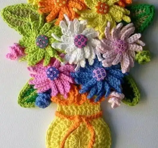 黄色的毛线简单的怎么画(18款毛线花朵装饰画)(27)