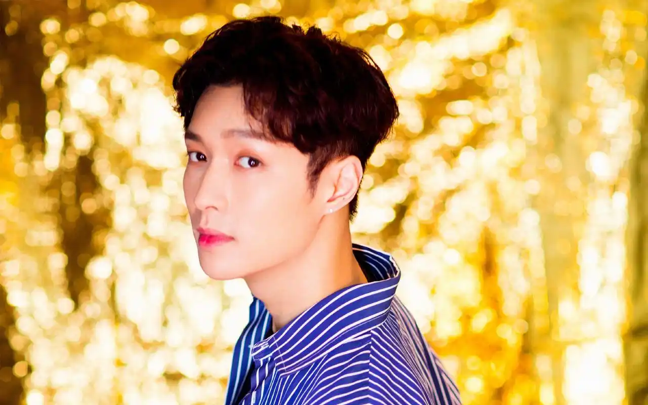 首页 桌面壁纸 张艺兴西装衬衣帅气写真图片壁纸上一张下一张查看原图