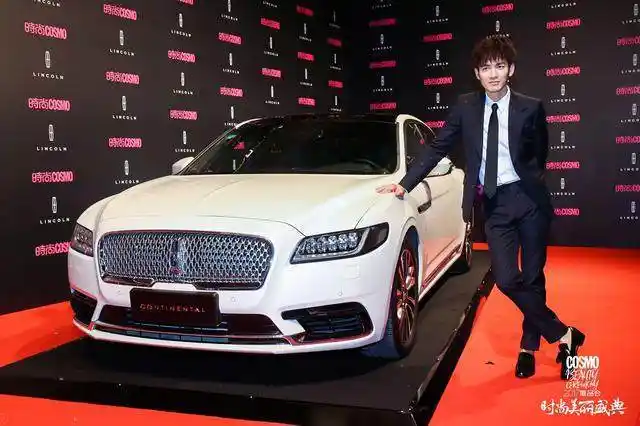 久违的小哇钟汉良也来了,但不知是造型的原因还是拍照角度问题,感觉他