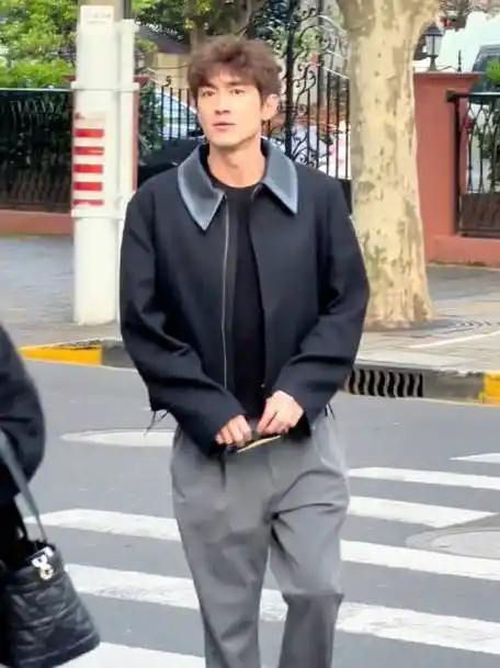 林更新186的身高147的体重