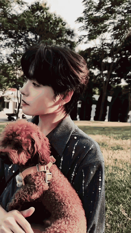 肖宇梁超话xyl#肖宇梁壁纸#xyl#肖宇梁旦脸武生#今