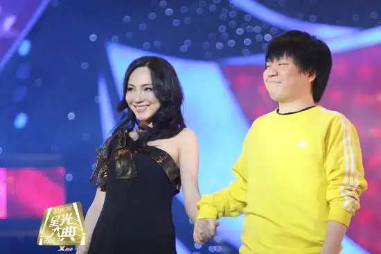 年度金曲《我和你》原唱陈小朵,常石磊