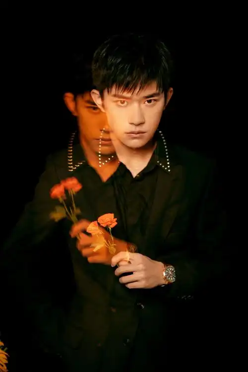 易烊千玺壁纸高清无水印~ - 知乎