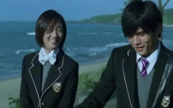 周杰伦记得那一年,桂纶镁的笑很美!