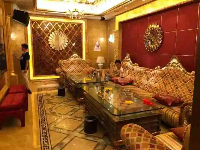 东方汇ktv-"还送果盘,环境特别好,还有小姐姐服务好."-大众点评移动版