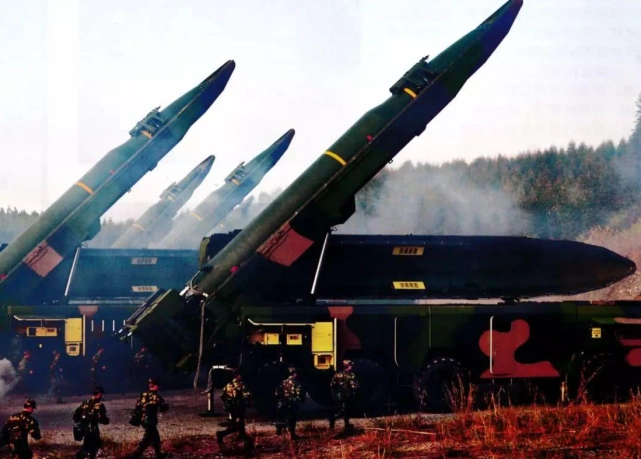 坐拥4000枚导弹中国火箭军,进入备战状态有多强|战略导弹|东风|火箭军