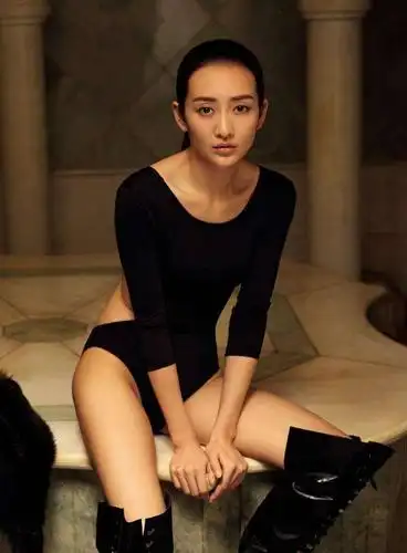 原创人间尤物王鸥被称为行走的衣架好身材的底蕴原来是模特出身