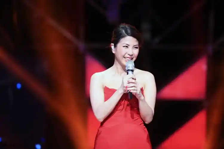 组图:蒙面歌王许茹芸害羞揭面 李泉遗憾离场_高清图集_新浪网