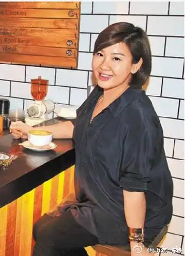 宋邓晓霞镁颈晃收蒲煤