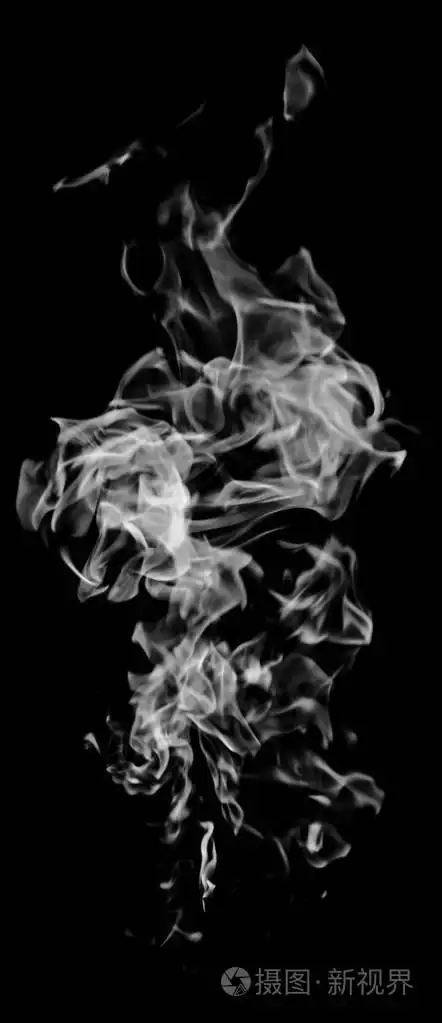 黑色背景上的白色火焰烟雾