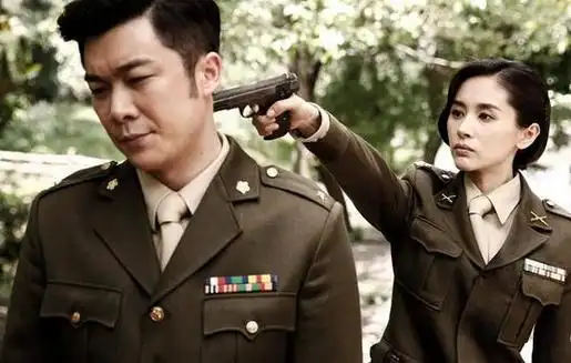 《双刺》开播 祖峰搭档王子文"欢乐颂cp"重组_看电视剧_海峡网