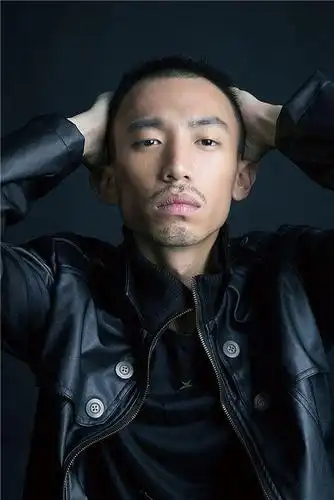 哪个男明星181cm