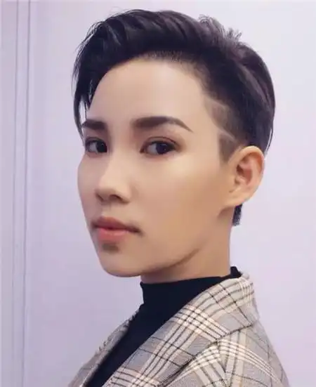 一边剃铲青超短发 打造潮流个性女生