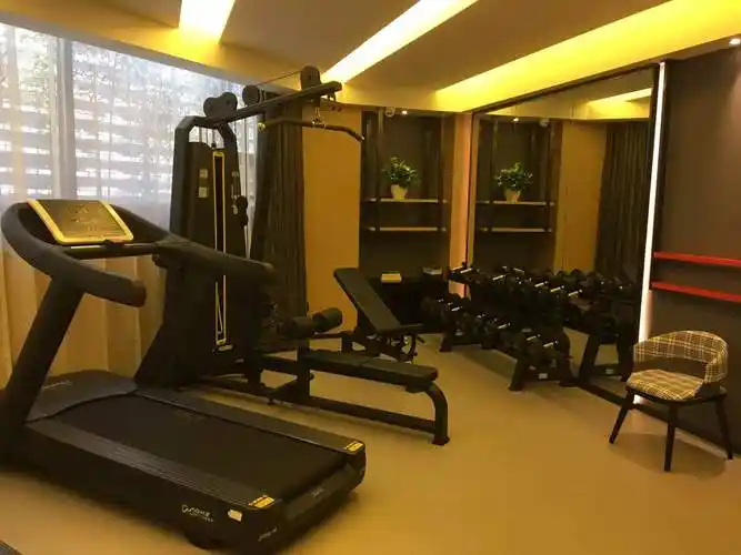 大户型现代风格客厅电视影视墙装修效果图