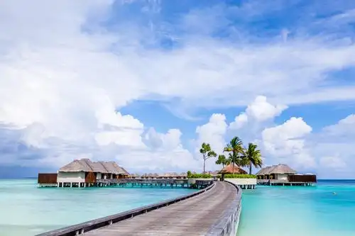 马尔代夫之宁静岛专为情侣打造的海景房