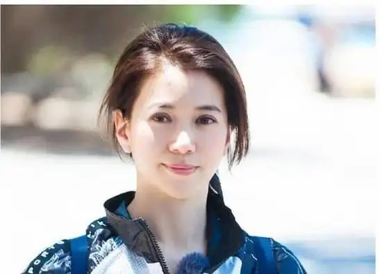 袁咏仪:放成龙"鸽子",连吴镇宇都"害怕",却得张智霖独