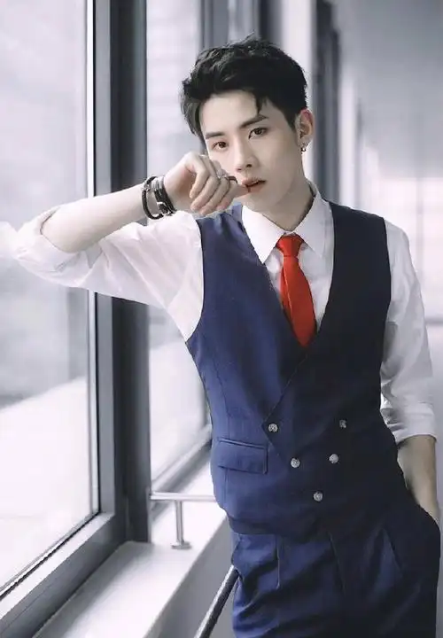 击鼓安利,全世界最帅的霸道总裁