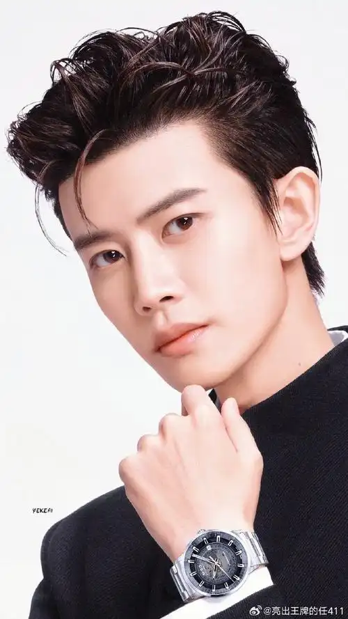 桃花姬食品品牌代言人任嘉伦##rogervivier品牌代言人任嘉伦##etro